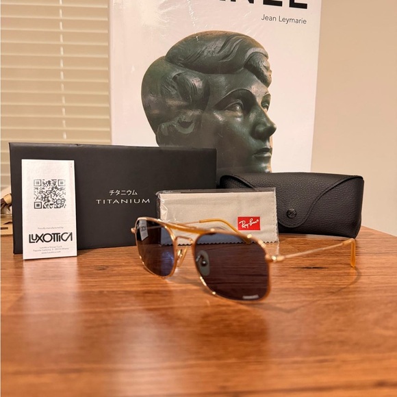 Ray-Ban Titanium Chromance Sunglasses RB8062 Arista Gold with Polarized Blue - Picture 2 of 6